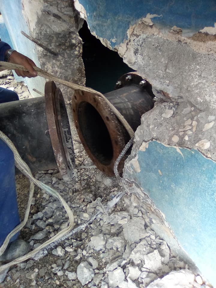 Sustitución de bomba de abasto de agua 