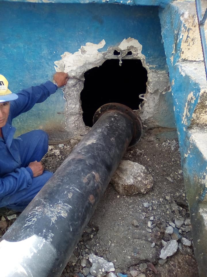 Sustitución de bomba de abasto de agua 