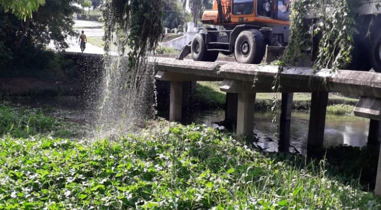 Causes superficiales y saneamiento en Santiago de Cuba. h
