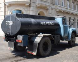 Water tank car